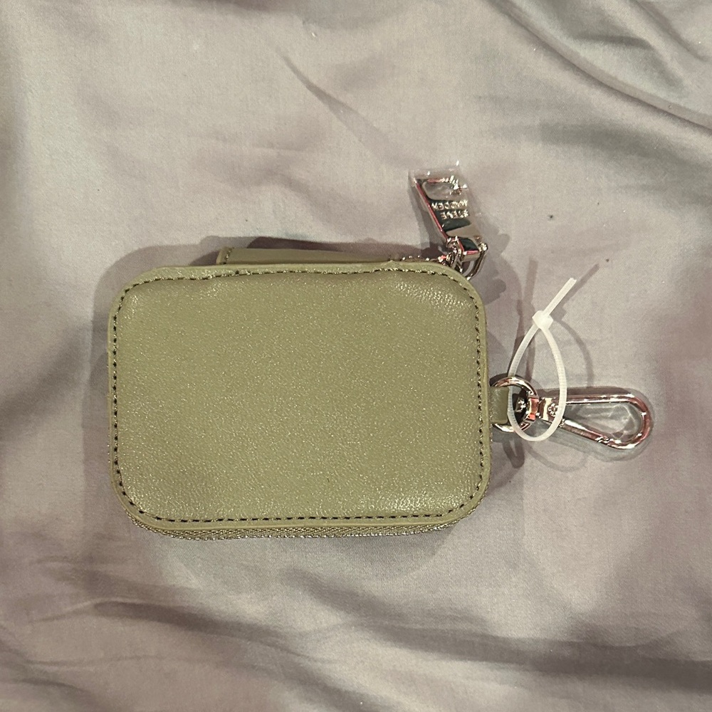 Steve Madden Olive Green Keychain Wallet